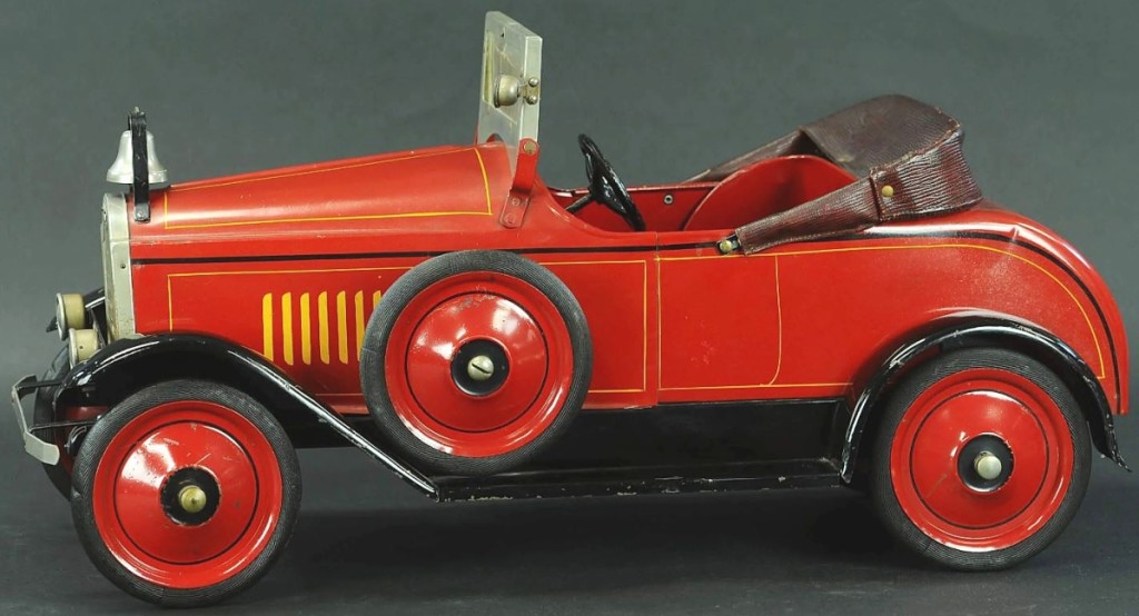 At $19,200 was this American National Packard fire chief pedal car, the top lot in the category at the sale. The example was circa 1926 and 28 inches long. It was consigned by collector Larry Brethauer, who had purchased it at one of the Donald Kaufman sales.
