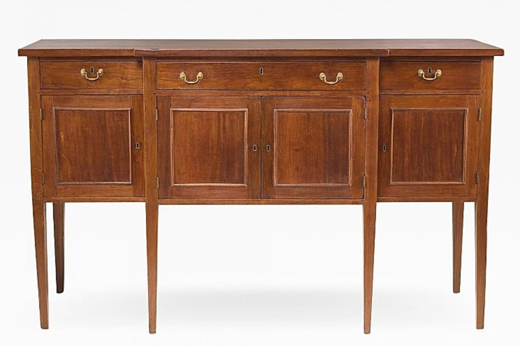 American furniture dealer Christopher H. Jones was offering this Eastern shore Virginia “neat and plain” Federal sideboard, circa 1800, that he had acquired from an Eastville, Va., estate. It was priced at $8,900. Alexandria, Va.,