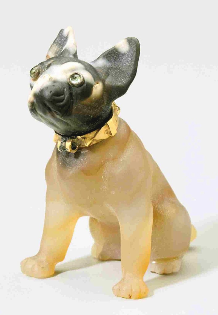 Figurine of a French bulldog, Russia, circa 1900. Agate, gold, emeralds. Hillwood Estate, Museum & Gardens.