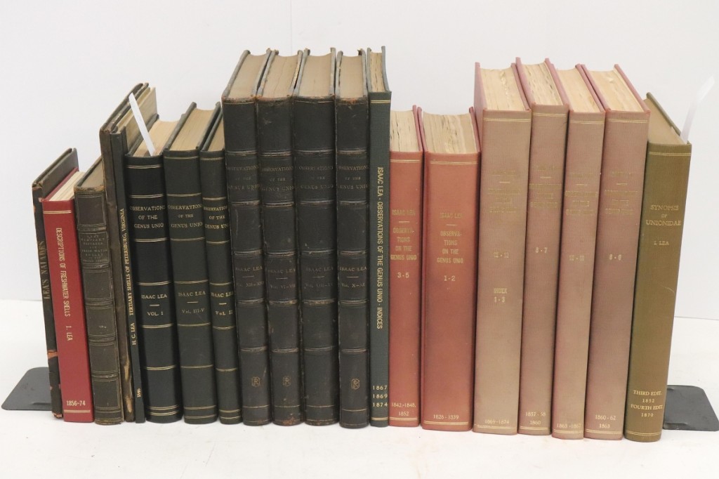 A bidder in California paid $11,050 for this 22-volume lot that included eight volumes of Isaac Lea’s Observations on the Genus Unio ($1,8/2,500).