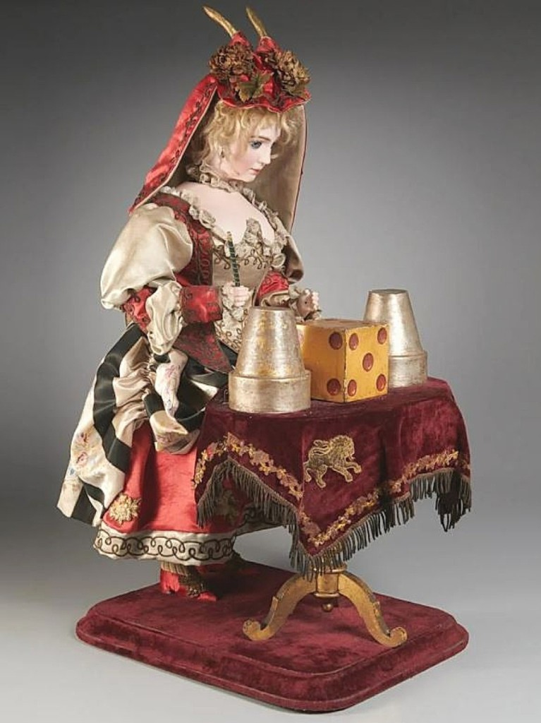 A few automatons in the sale included this musical magician example by Roullet et Decamps. Circa 1880-85, the auction house said it came from a highly esteemed collection of automata. It took $35,000.