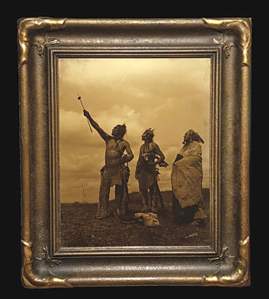 There were many Edward S. Curtis goldtone photographs available from the Rainbow Man, dealers Bob and Marianne Kapoun, Santa Fe. This one, “The Oath,” Navajo, 1908, 14 by 11 inches, was marked sold. Orotones were produced using the original glass plate negative, printed on optical glass, coated with a unique emulsion. All have a warm, sepia tonality. “The Rainbow Man made several sales at the end of the virtual show,” said the firm’s Bob Kapoun. “Since January is such a slow month for the Rainbow Man, we welcomed the opportunity to be an exhibitor.”