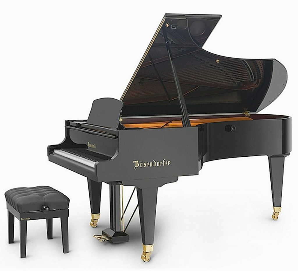 It was not from Leppard’s collection, but musically inclined bidders were drawn to this Bosendorfer Grand Piano, Model 225, which sold for $53,125.