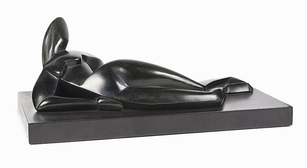 Taking $25,000 was “Reclining Figure No. A,” a dated 1913 bronze by Alexander Archipenko (Ukrainian, 1887-1964). It had exhibition history in the 1970s-80s and was included in the artist’s catalogue raisonné. The “A” is representative of an artist’s cast.