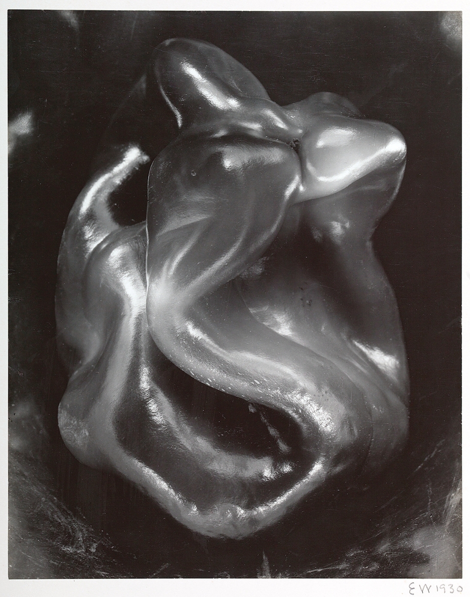 Purchased from the artist for $25, Edward Weston’s (American, 1886-1958) “Pepper P38,” 1930, gaveled for $57,950. The gelatin silver print came from the collection of Nicholas Dean, Edgecomb, Maine.