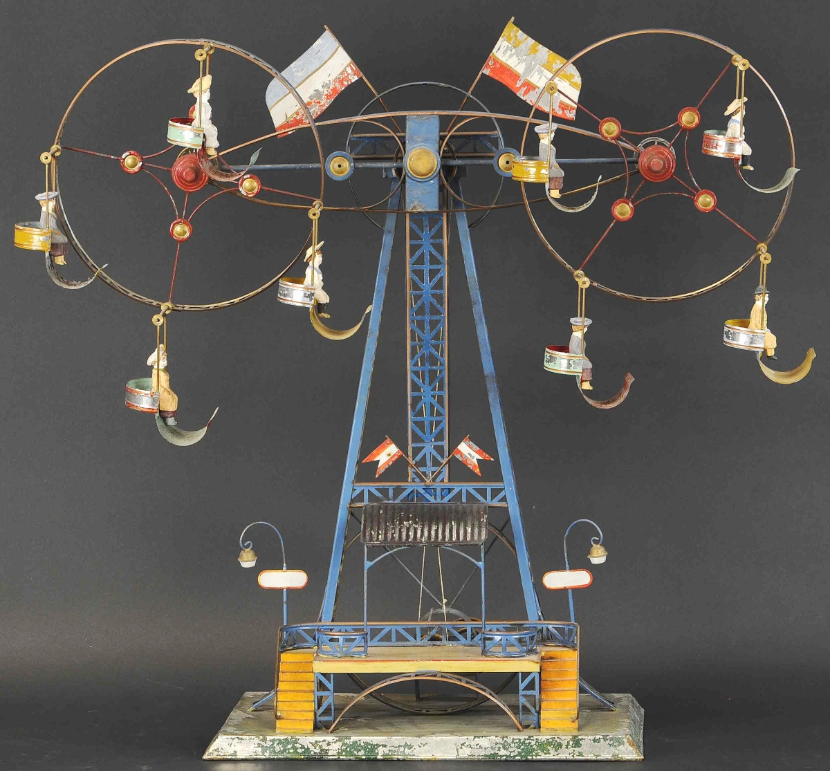 From German company Mohr & Krauss came this double Ferris wheel. It sold for $138,000.