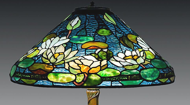 Tiffany water lily lamp discount