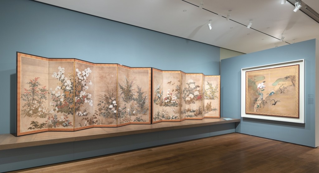 Installation view of “Flowers of the Four Seasons” in the exhibition “Painting Edo: Japanese Art from the Feinberg Collection” at the Harvard Art Museums. Photo: Mary Kocol; ©President and Fellows of Harvard College.