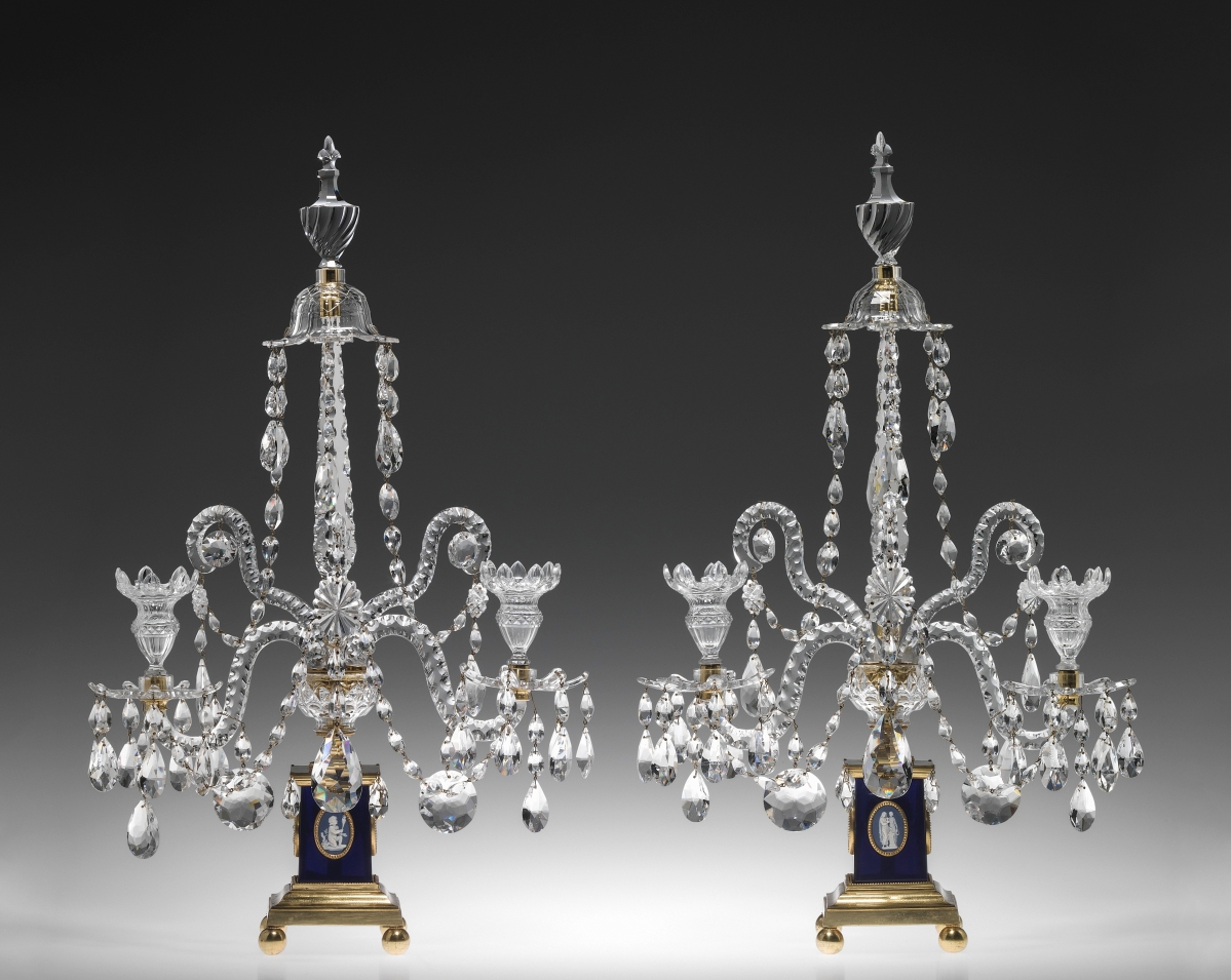 Pair of girandoles probably by Josiah Wedgwood & Sons Ltd. (founded 1759), probably England, Etruria, Staffordshire, about 1785. Tooled and cut lead glass, ceramic (jasperware), gilded metal. The Corning Museum of Glass. Photo The Corning Museum of Glass, Corning.