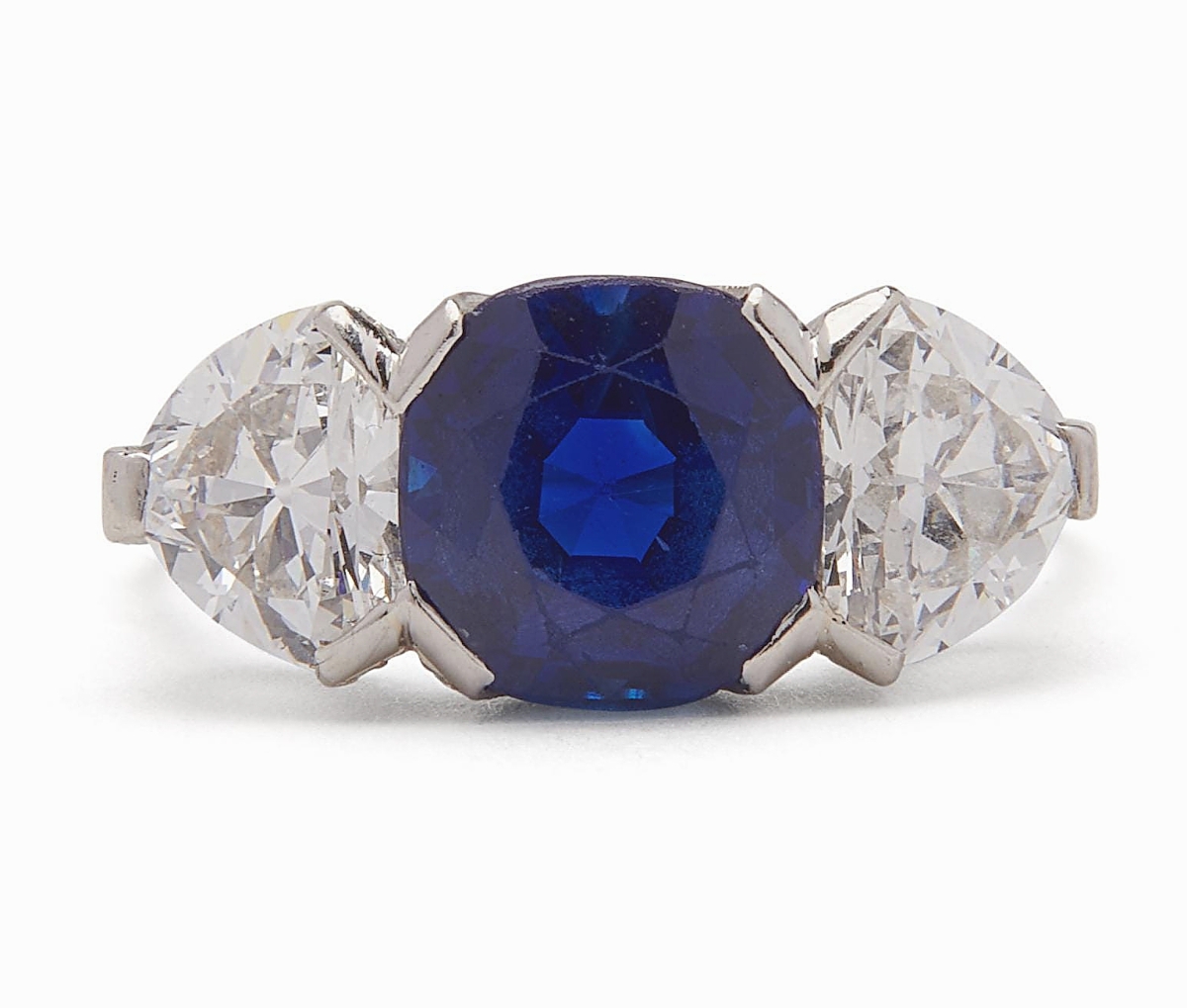 The top three jewelry lots in the sale were platinum, sapphire and diamond rings of unusual color, exceptional quality and provenance. This one, a circa 1910 ring with a rare 4.31-carat Kashmir sapphire, was the top priced piece of jewelry, finishing at $287,500. It was accompanied by an AGL report certifying the stone.