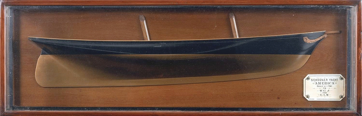 Richard Kelton had a formidable collection of half hull models. This example, a model of the schooner yacht America, brought $16,250. It was attributed to George L. Watson (Scotland, 1851-1904). Eldred’s called the America among the most famous racing yachts ever and the first winner of the America’s Cup.