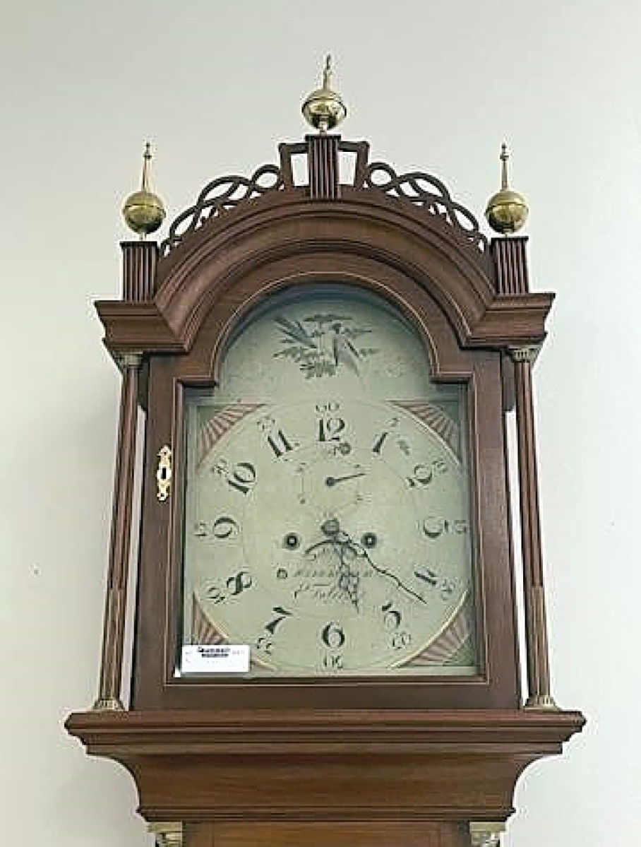 An E. Taber, Roxbury, Mass., tall case clock sold to a New Jersey collector for $8,475.