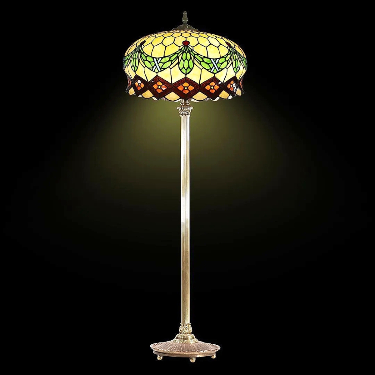 A “Drape” leaded glass floor lamp by Wilkinson brought a good result at $3,438.