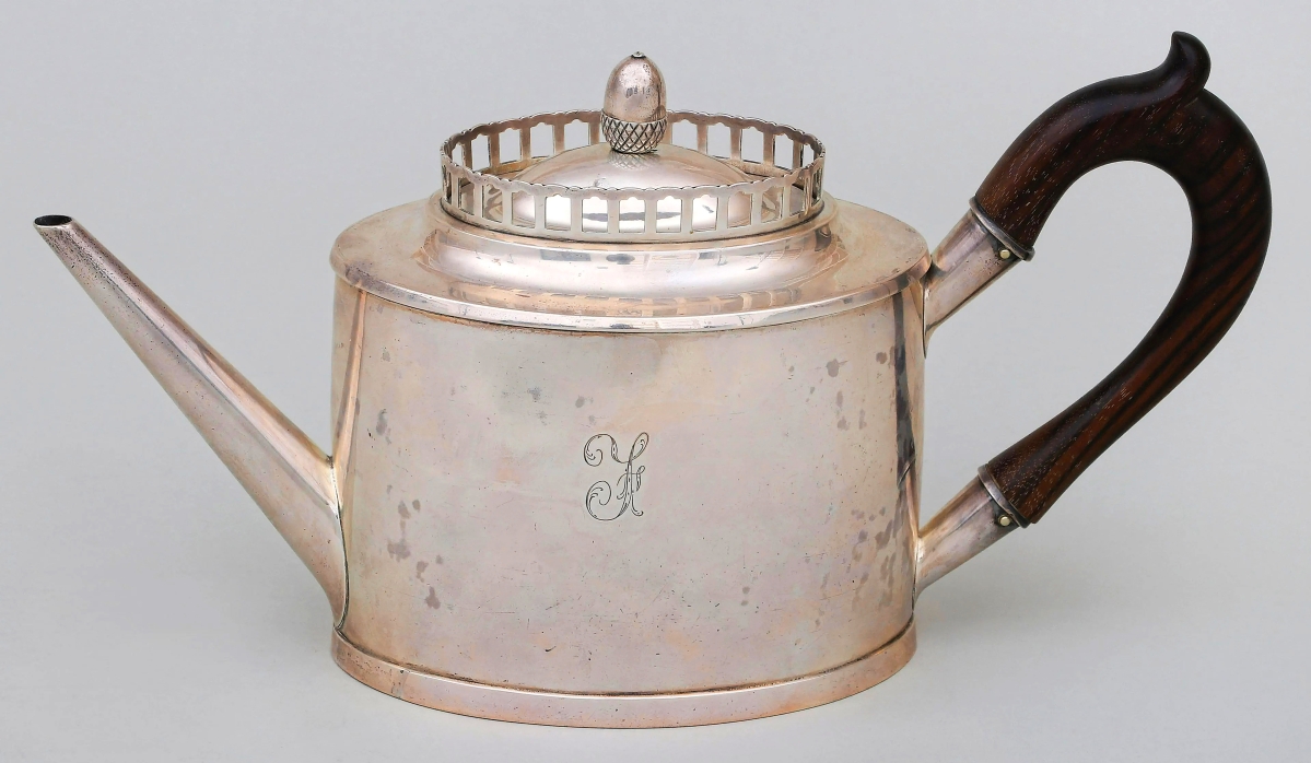 Tying for the third highest priced lot in the sale at $30,000 was a teapot by Kentucky silversmith Asa Blanchard. It was monogrammed with the letter “F,” which may have stood for the early Virginia Fouchet family, from whose collection this had early provenance to. It was the first time the teapot, circa 1795, had been offered with the correct attribution. It had previously been exhibited twice with the attribution to Archibald Bennett — the confusion stemming from the “AB” mark to the bottom. The firm noted that singular letter monograms by surname were preferred in early Virginia silver, more so than in other states.