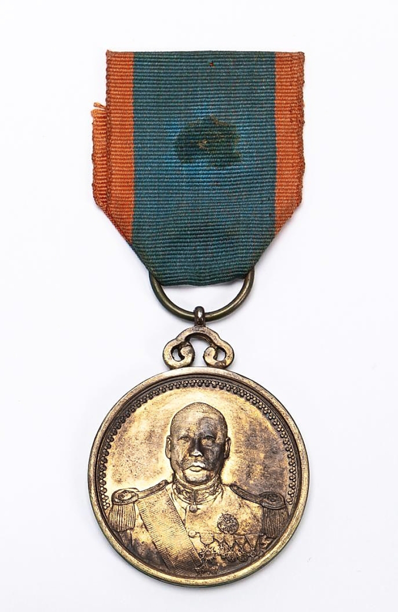 116 Chinese medal