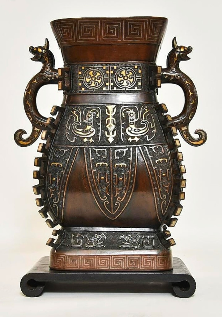 Also bringing an upside surprise, bid to $10,000 versus an estimate of just $200/300, was this Asian bronze vase, probably Twentieth Century.