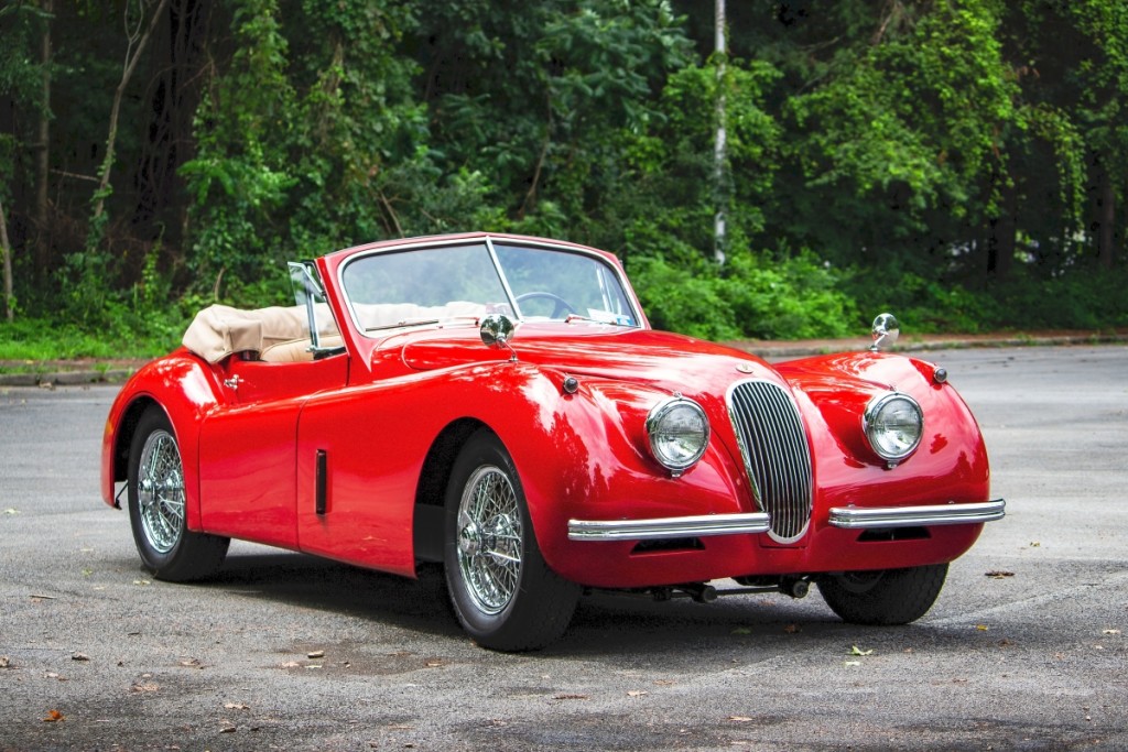 A fashion statement as well as a great driving car, this 1954 Jaguar XK120 took off to $118,800.