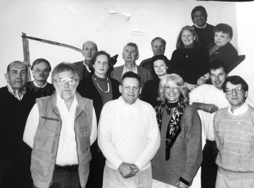 Karen (top row, third from right) and Ralph (middle row, far right), joined colleagues to form the Antiques Council in 1990. Other members included, clockwise from left, Jesse Leatherwood, Ken Reiss, Bob Nimmo, John Hart, Stuart Horn, Ricky Goytizolo, Pat Guthman, Chuck Probst, Kathy Schoemer, Bob Baker and Lee Hanes. Center are Nina Hellman, left, and Jill Probst, right.