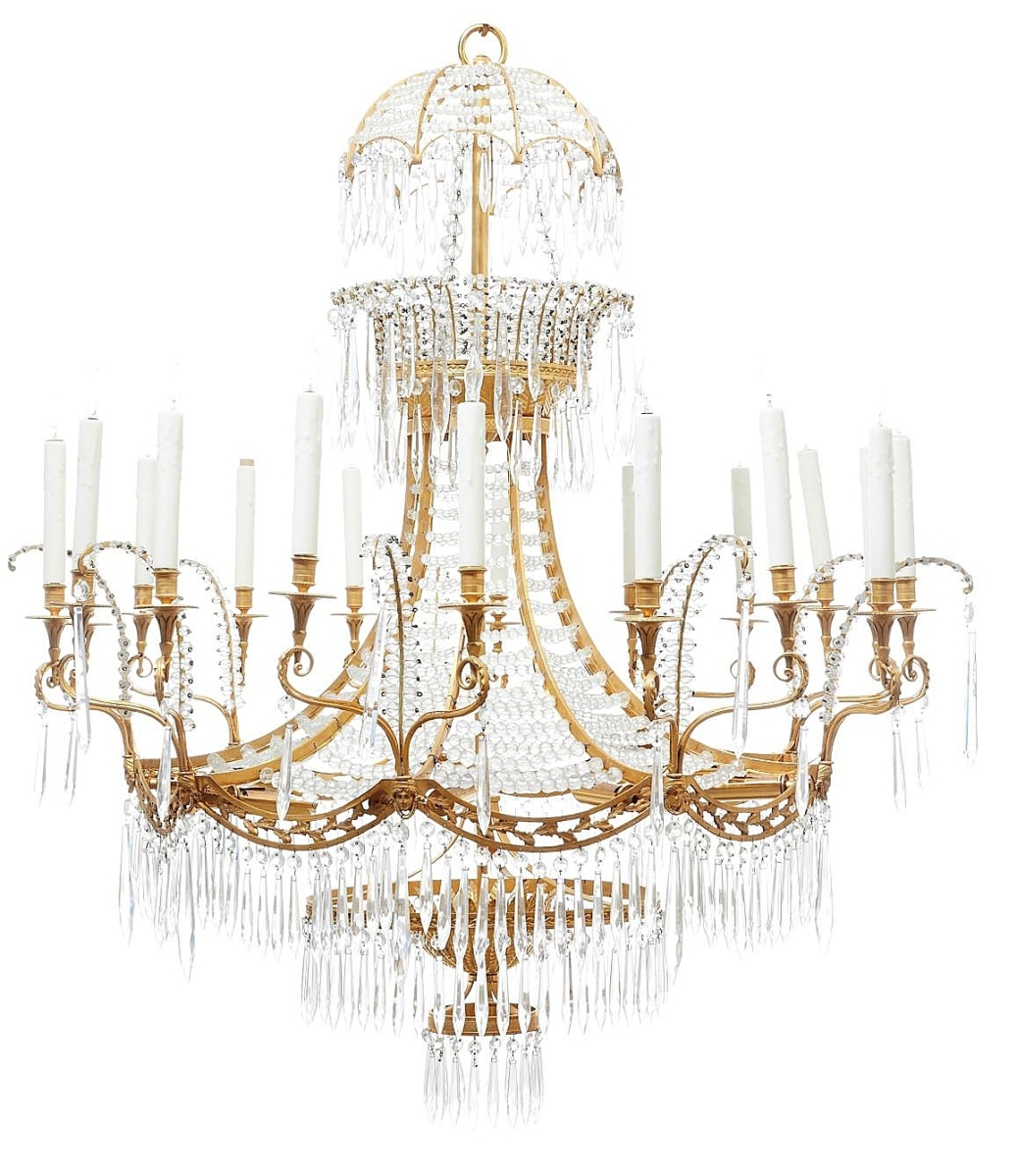 89 pairs of 18-light chandeliers from Maison Bagues