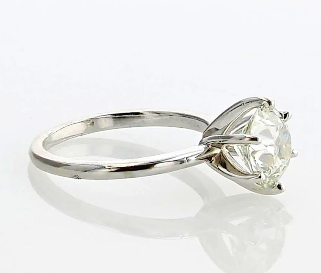 Top lot of the December 13 jewelry sale was this 2.50-carat diamond engagement ring solitaire that earned $15,600.