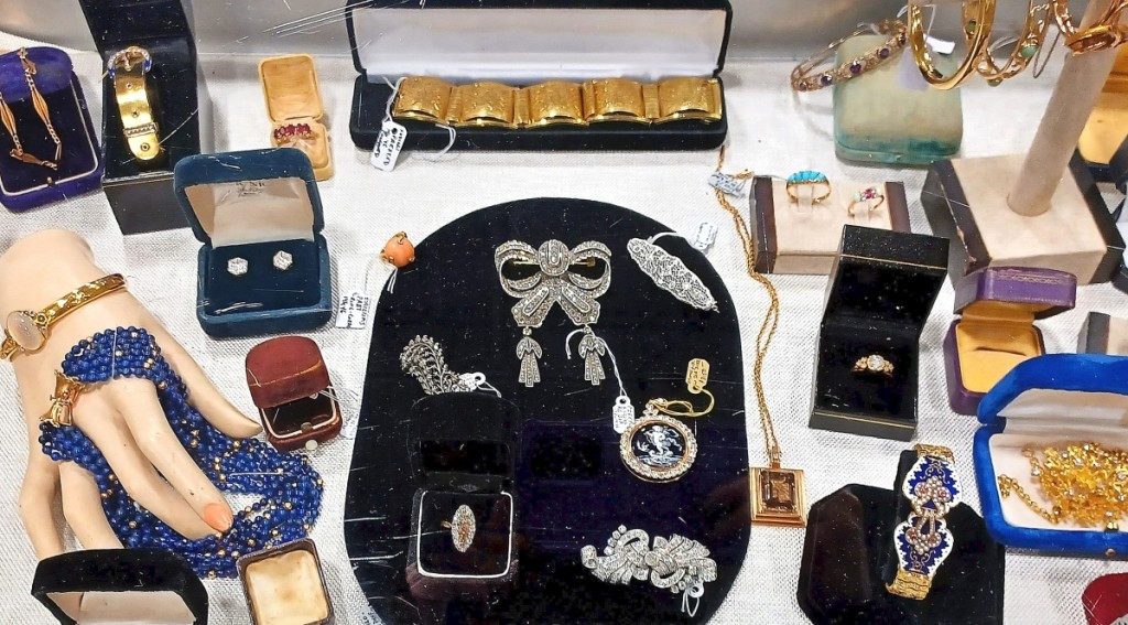 Antique and estate jewelry offered by Scott Bassoff — Sandy Jacobs Antiques, Swampscott, Mass.