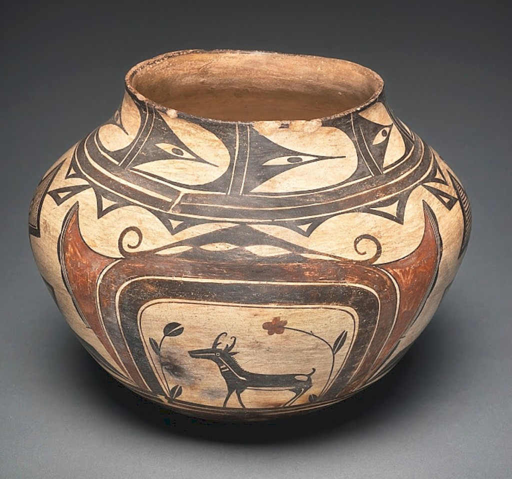 Jar, Hopi, 1890-1900. Earthenware and pigment, 10-1/16 by 13- 3/8 inches. Gift of the Thomas W. Weisel Family to the Fine Arts Museums of San Francisco, 2013.76.34. Randy Dodson photo ©Fine Arts Museums of San Francisco.