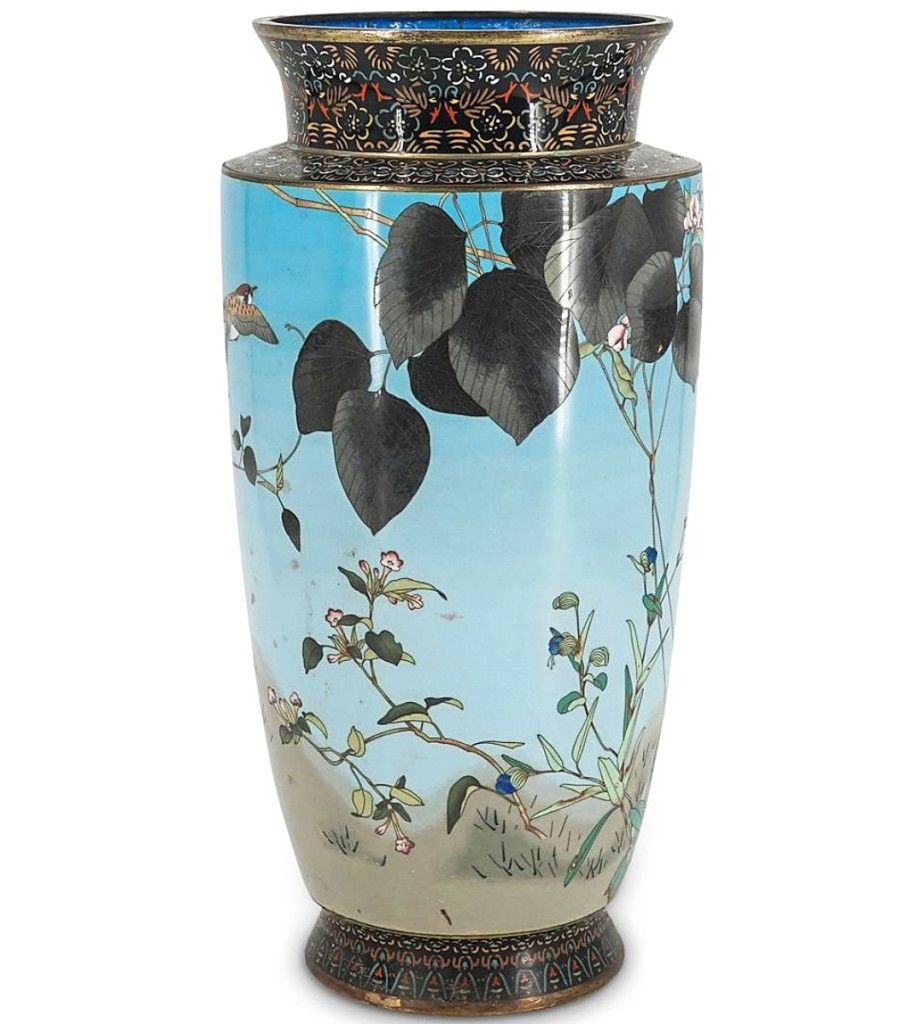 AB Akiba Vase