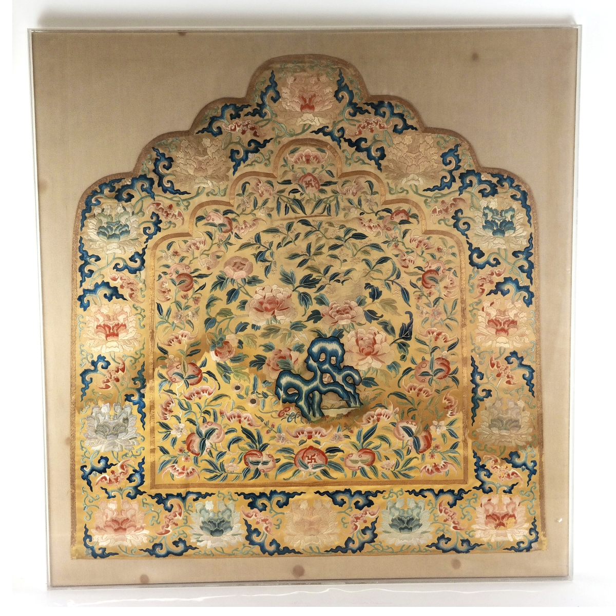 487_Chinese embroidered textile framed