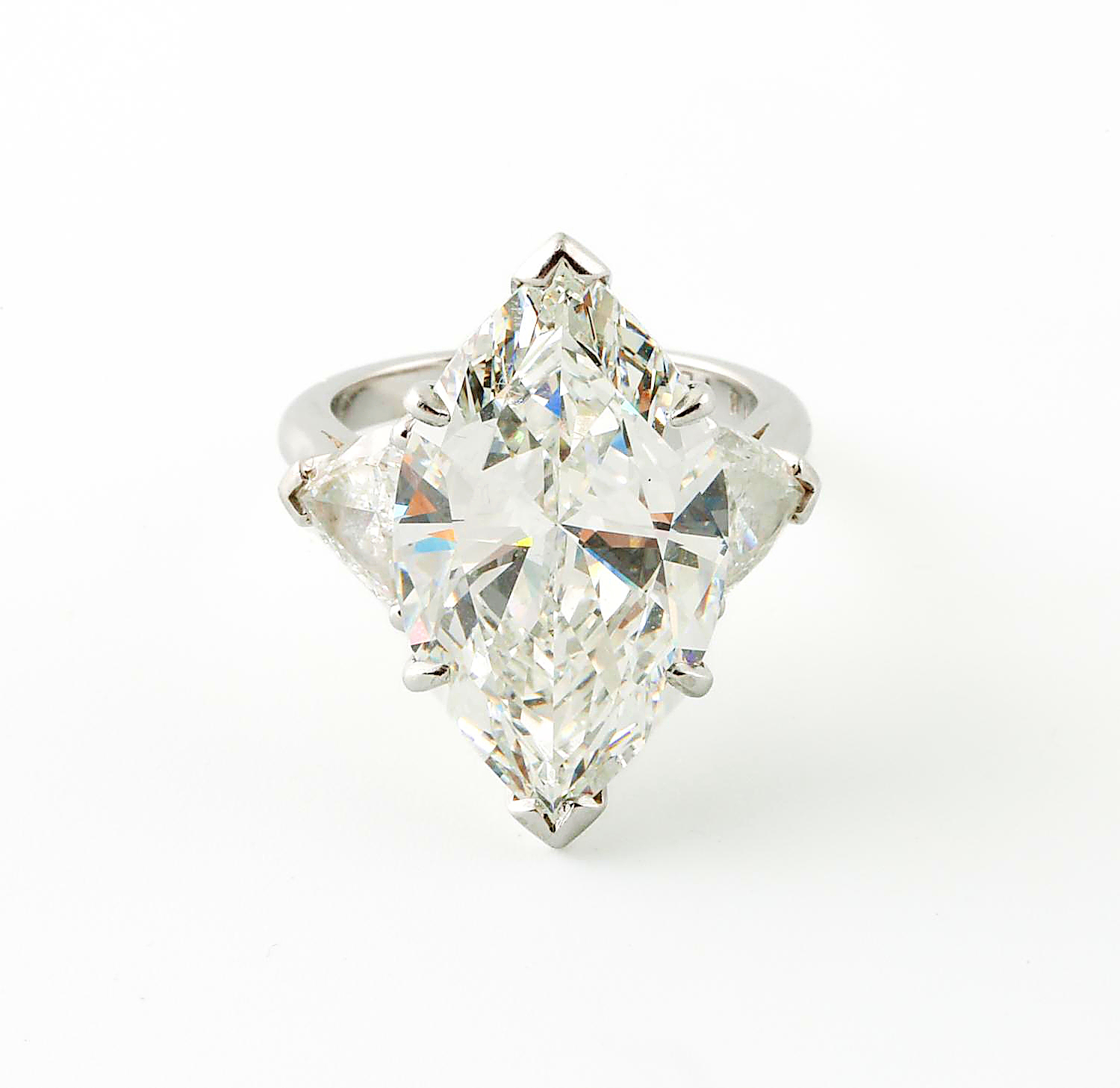 Good Gross sales At Lark Mason’s Nice Jewellery & Style Public sale